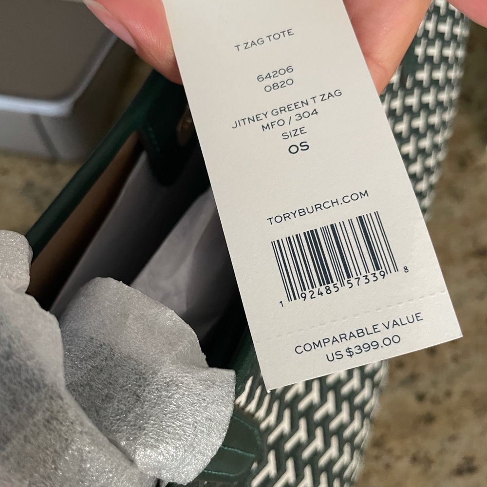 New Tory Burch large tote & full size wallet 🎉 - Picture 3 of 10
